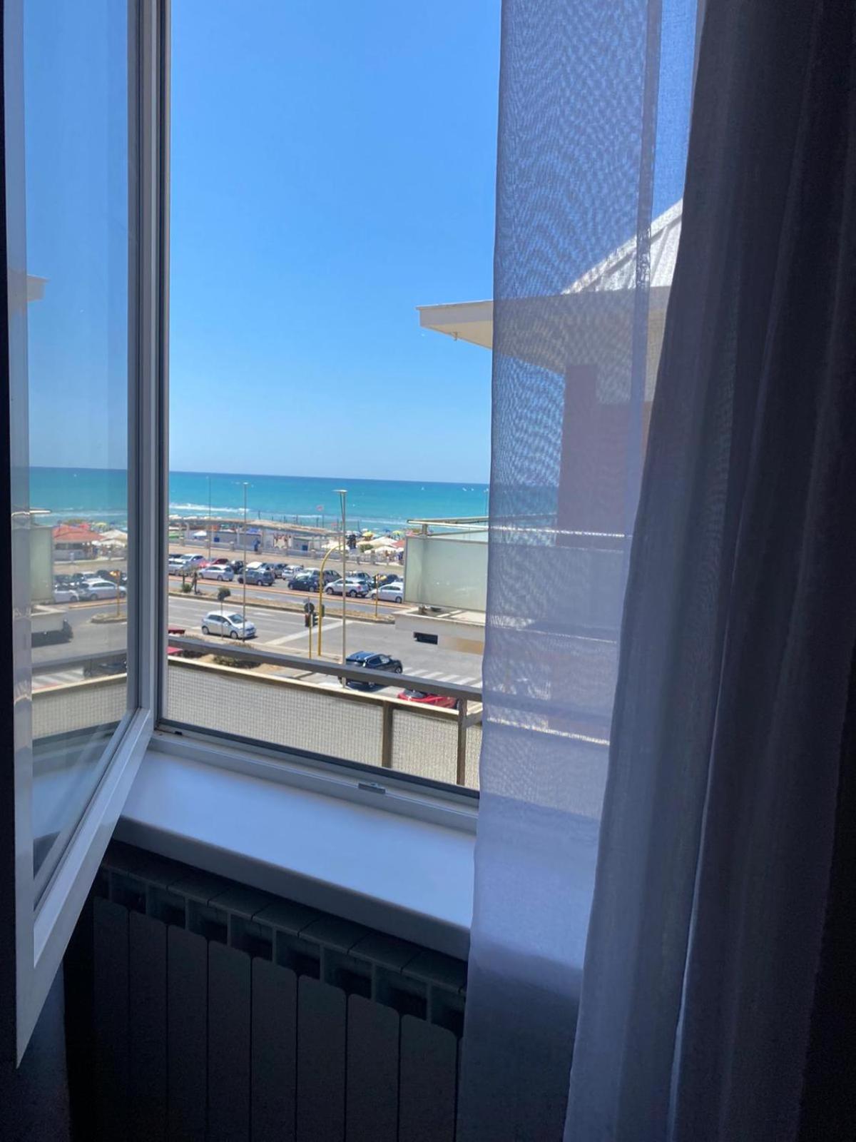 דירות לידו די אוסטיה Sea View מראה חיצוני תמונה